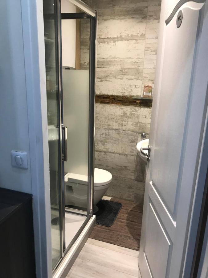 Jolie Studio Rueil-Malmaison Bagian luar foto
